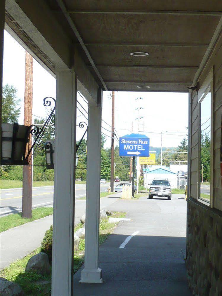Stevens Pass Motel Gold Bar Dış mekan fotoğraf